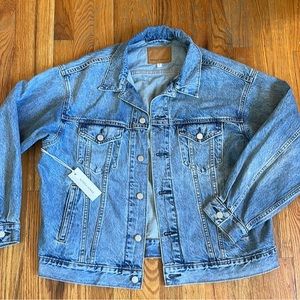 Aritzia Oversized Denim Jacket NWT NEVER WORN!